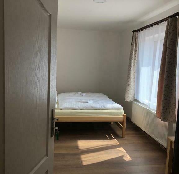 펜션 Penzion Hvězda Restaurace Dočasně Uzavřena