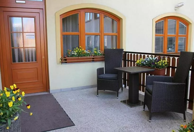 Majatalo Penzion Martina