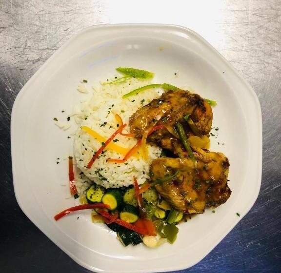 פנסיון Vahlavi Lodge