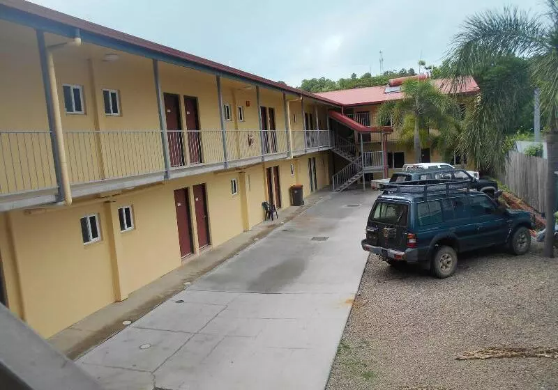 Ti Motel Torres Strait