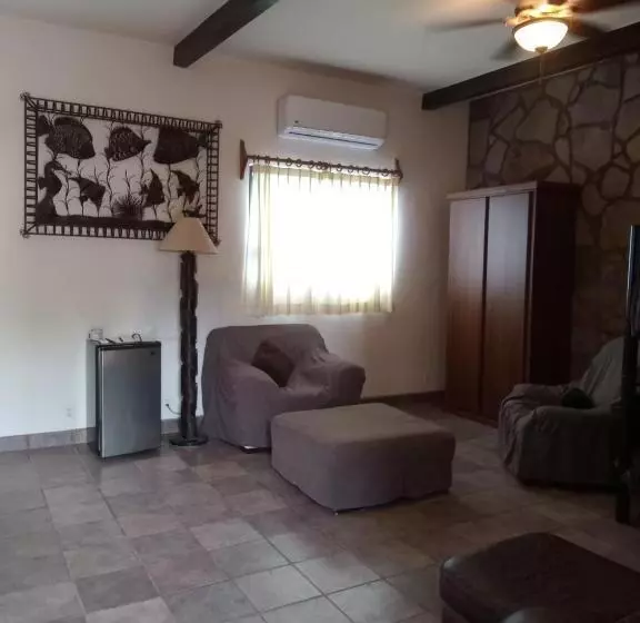 Aamiaismajoitus (B&B) Hacienda De Palmas