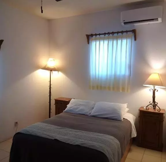 Aamiaismajoitus (B&B) Hacienda De Palmas