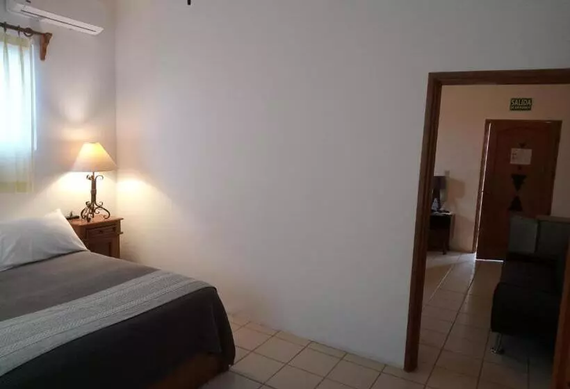 Aamiaismajoitus (B&B) Hacienda De Palmas