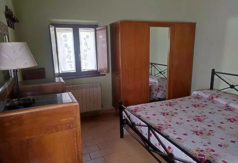هتل Agriturismo Fonte Carella
