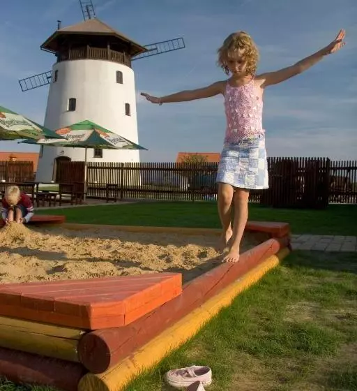 ホテル Bukovanský Mlýn