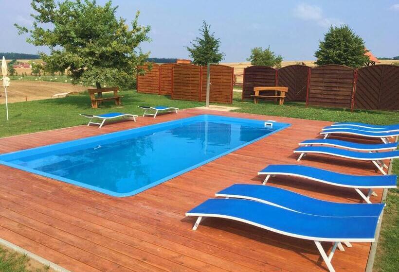 호텔 Bukovanský Mlýn