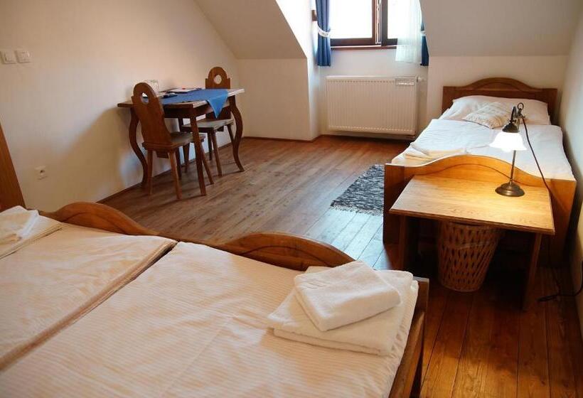 호텔 Bukovanský Mlýn