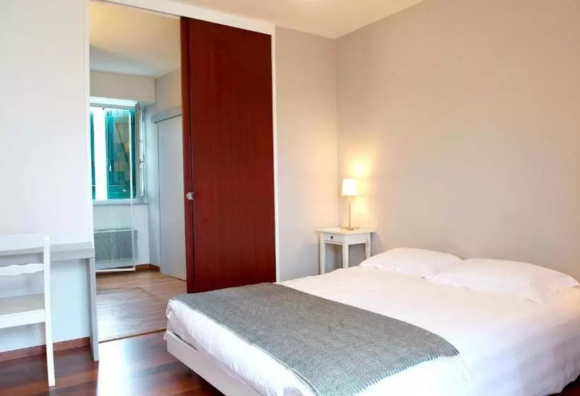 Hotelli Hôtel Restaurant Aldaburua