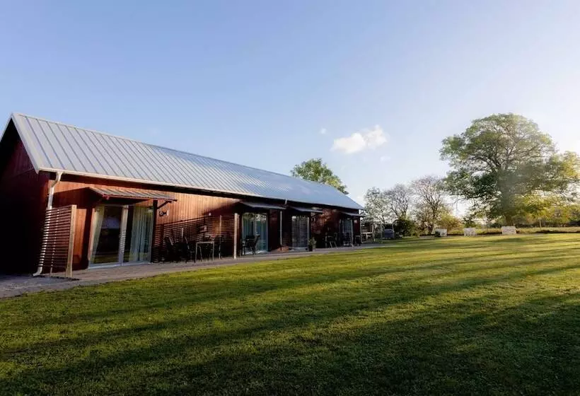 ホテル Ljungs Fem Rum