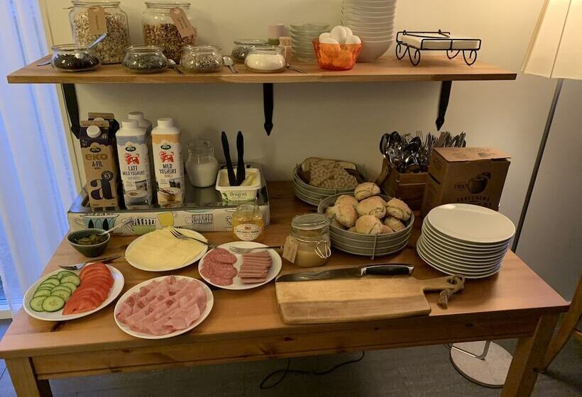 בית מלון כפרי Ljungs Fem Rum