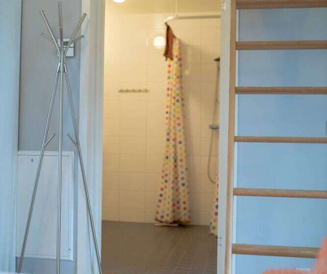 בית מלון כפרי Ljungs Fem Rum