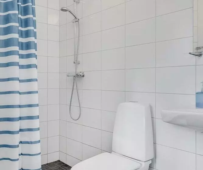 ホテル Ljungs Fem Rum