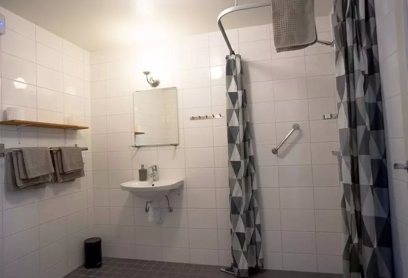 ホテル Ljungs Fem Rum