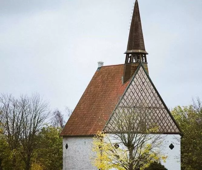 ホテル Ljungs Fem Rum