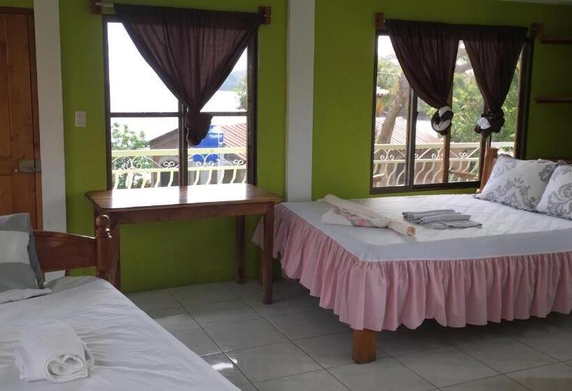 ホテル Restaurante Los Cocos