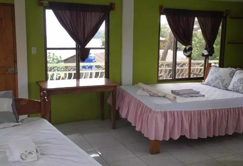 Hotelli Restaurante Los Cocos