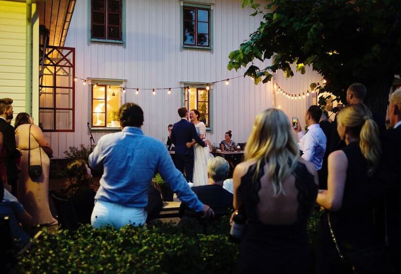 בית מלון כפרי Två Skyttlar