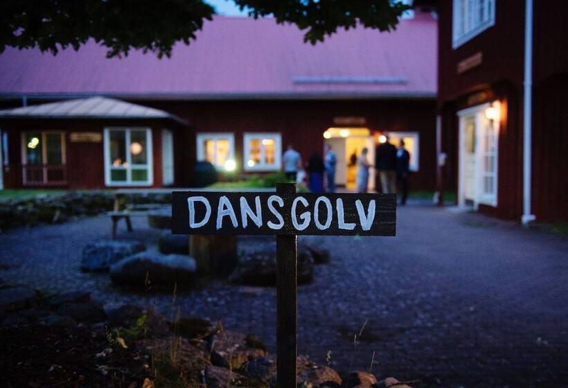 בית מלון כפרי Två Skyttlar