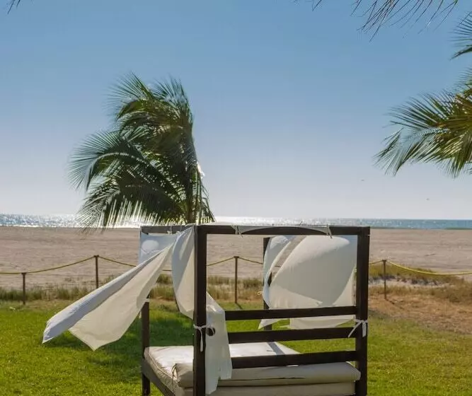 Hotelli Villa Murano