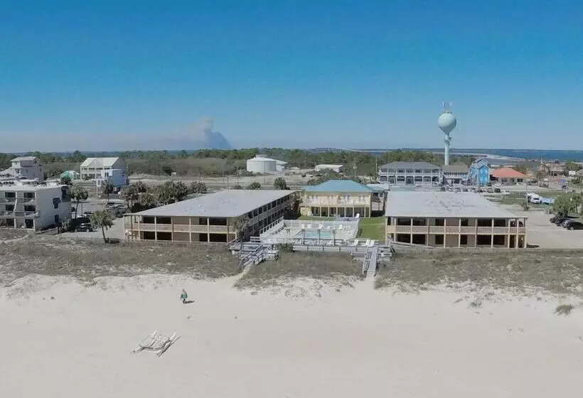 Motelli Buccaneer Inn