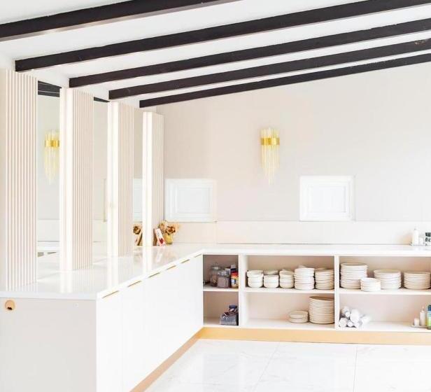 پانسیون Casa Ina