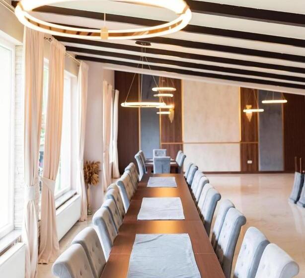 پانسیون Casa Ina