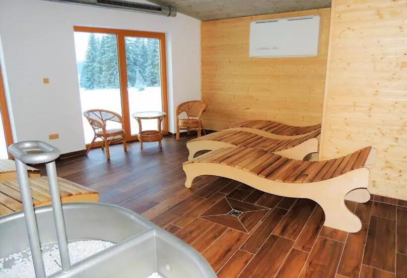 ペンション Ea Horský Hotel Hájenka