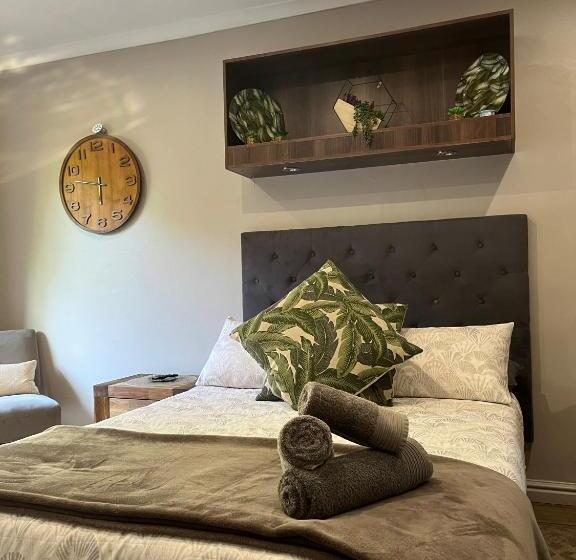 بنسيون Panorama Self Catering