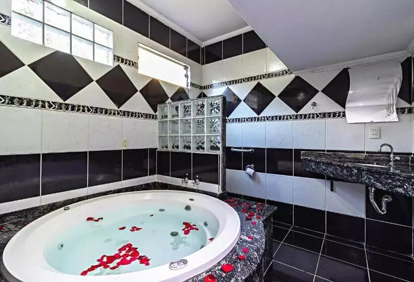 Majatalo Pousada Das Nascentes   Brotas