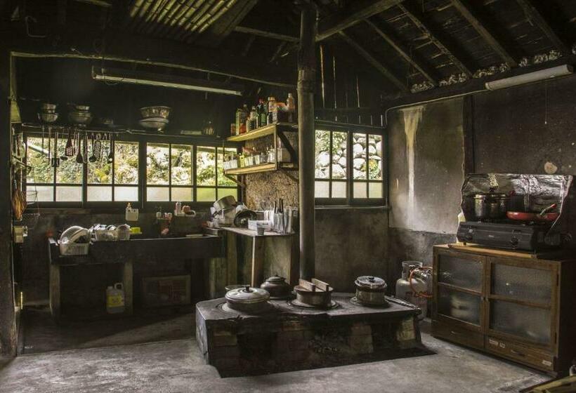 פנסיון Sky Tea House