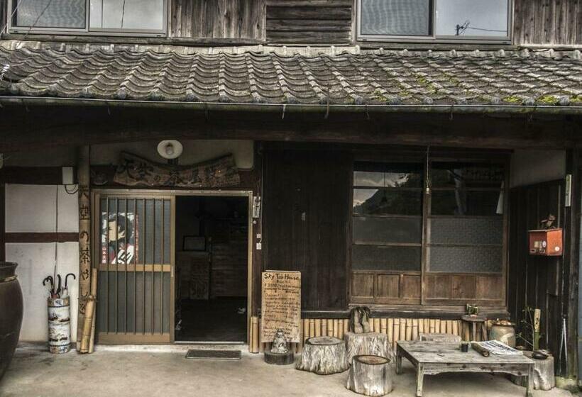 פנסיון Sky Tea House