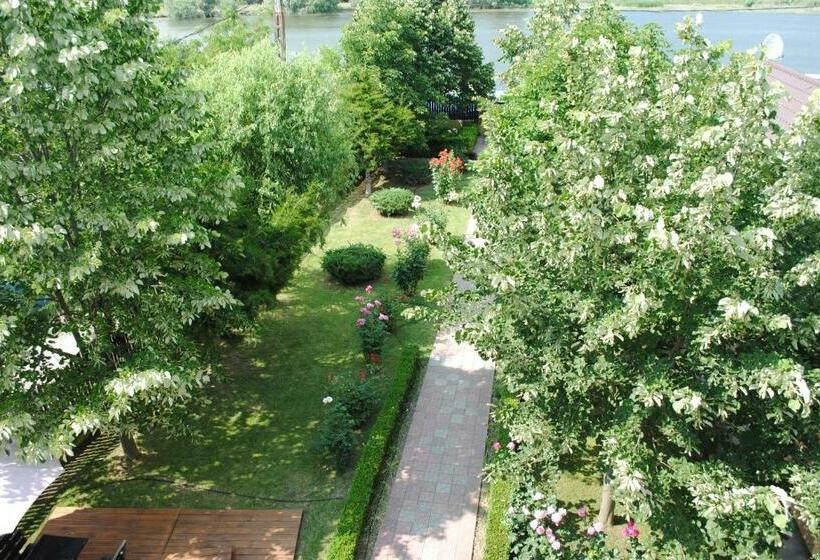 بنسيون Vila Delta Travel Mila 23