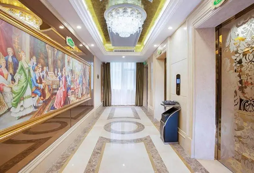 Vienna International Hotel Puning International Commodity City