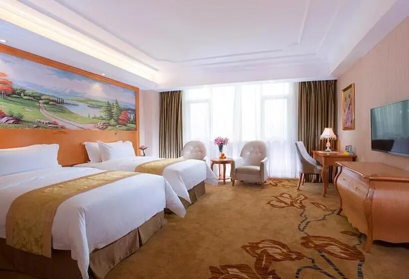 Vienna International Hotel Puning International Commodity City