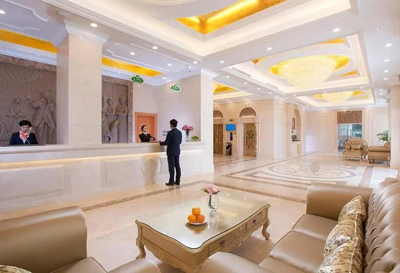 Vienna International Hotel Puning International Commodity City