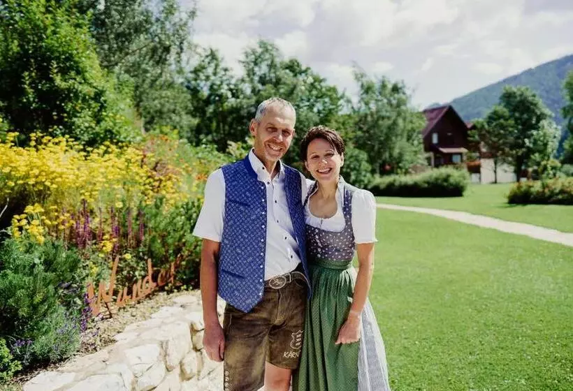 Retkeilymaja Gasthof Wunder