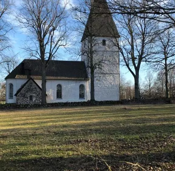Bjälbo Gästhus B&b