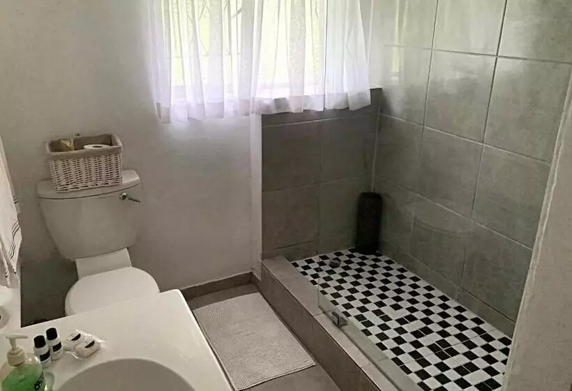 Cathkin Cottage Bed & Breakfast