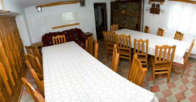 Hotel Agro Pensiunea Plaiul Castanilor