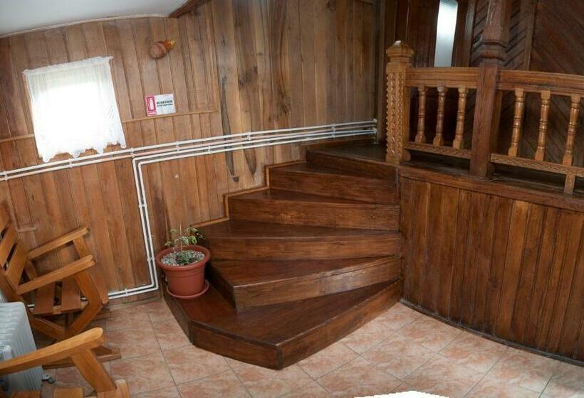 Hotel Agro Pensiunea Plaiul Castanilor