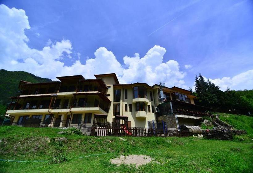 Family Hotel Gorski Kut