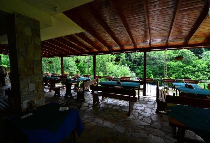 Family Hotel Gorski Kut