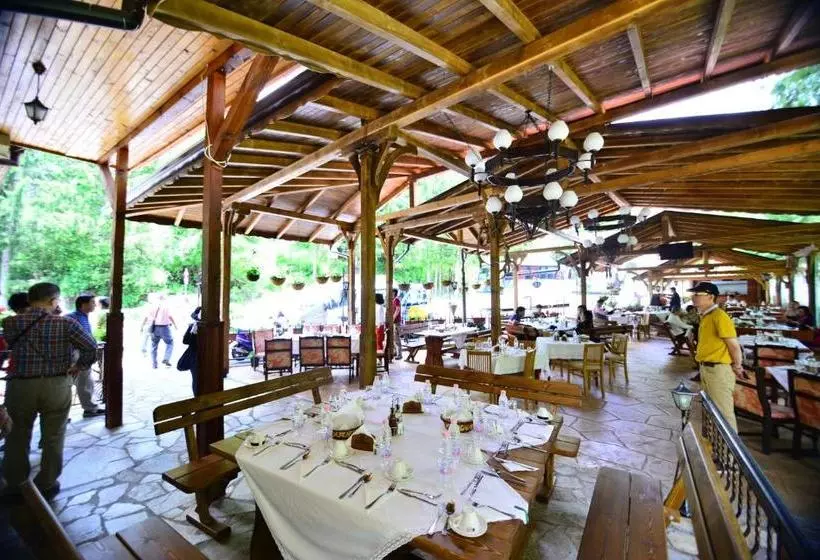 Family Hotel Gorski Kut