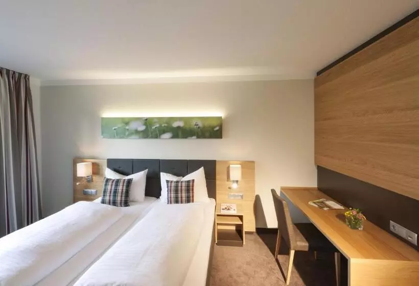 Hotelli Gasthof Beim Böckhiasl