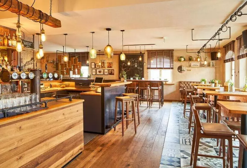 Hotelli Gasthof Beim Böckhiasl