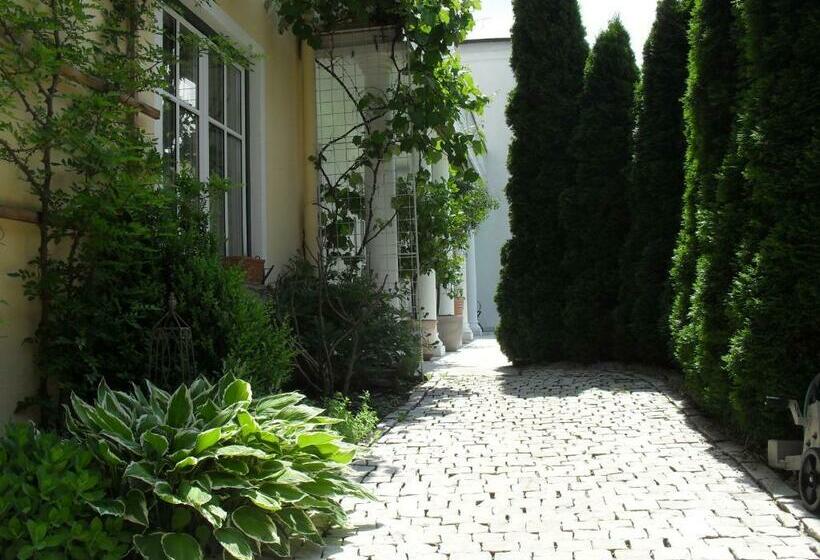 Отель Gasthof Ginzinger