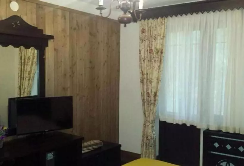 ホテル Hanul Haiducilor