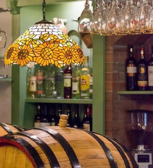 فندق Hanul Haiducilor