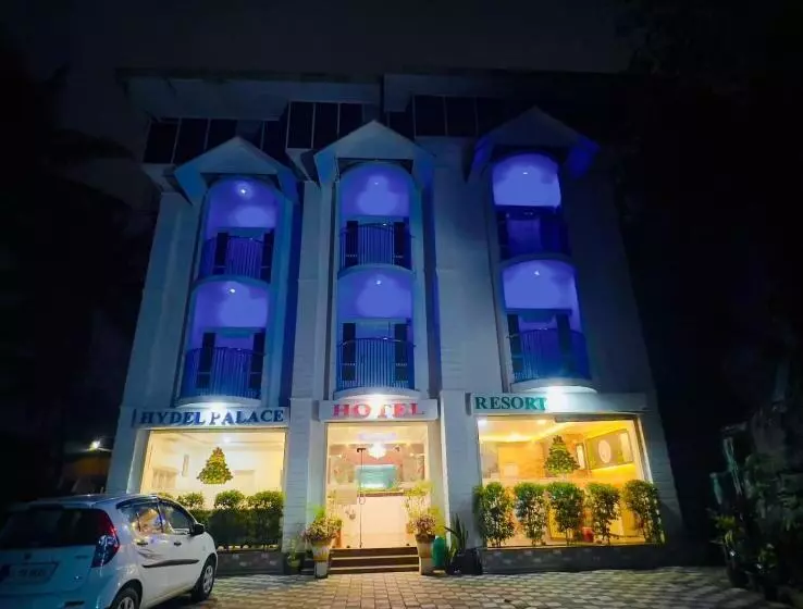 Hotelli Hydel Palace Athirappilly By Bestinn Leisure