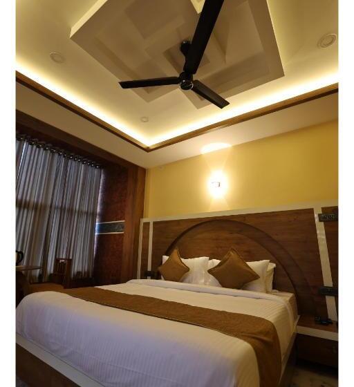 ホテル Hydel Palace Athirappilly By Bestinn Leisure